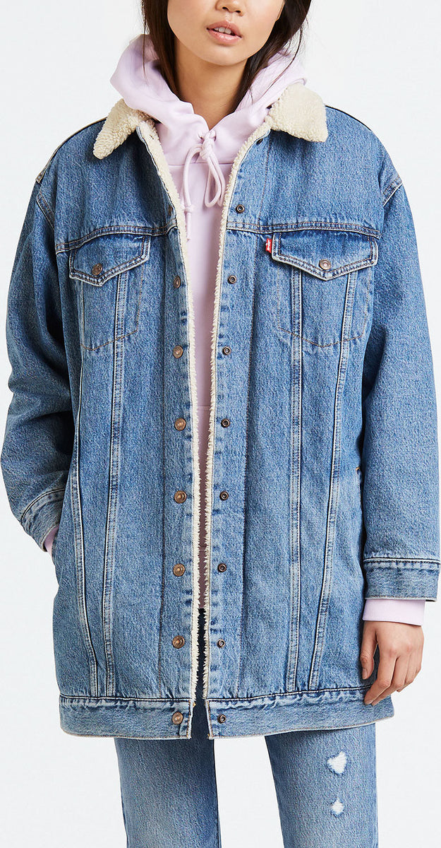 Levis lengthened best sale sherpa trucker jacket