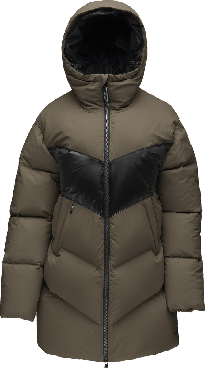 Brand new The North Face deals chevron puff jacket